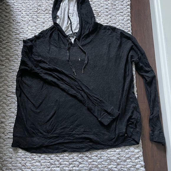 Aritzia Talula oversized hoodie - Picture 2 of 4